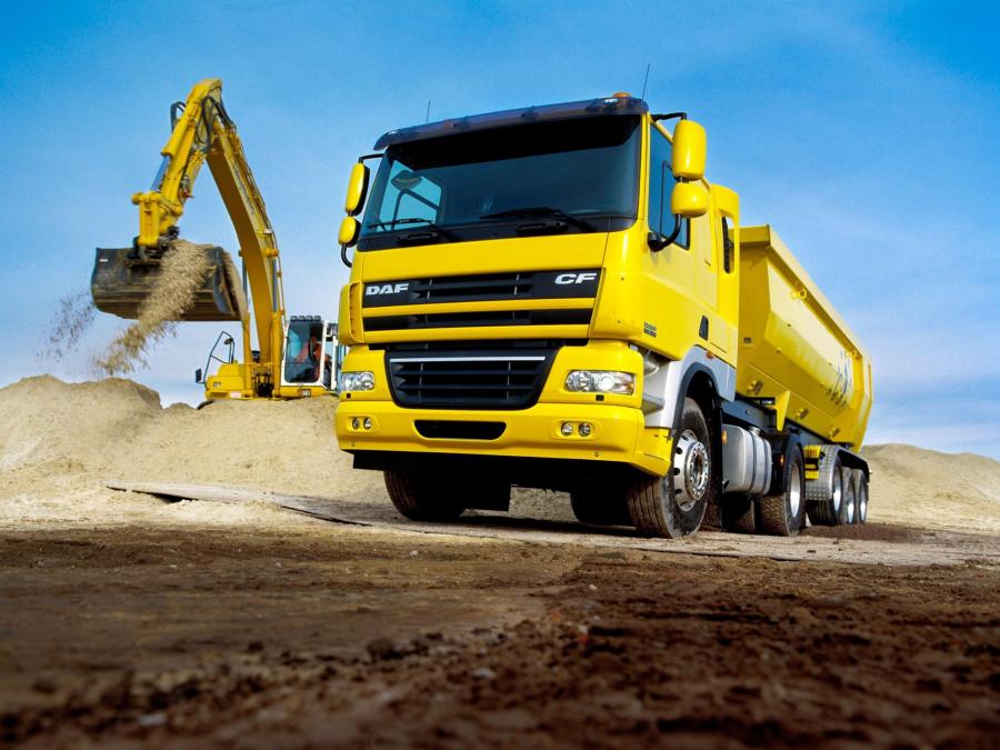  DAF CF85 4x2 FA Sleeper Cab 2001 года  (фото 2 из 3)
